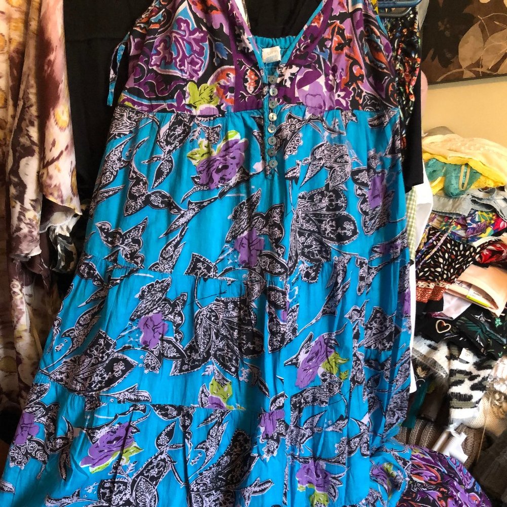 Suzy Shier Large Blue/Purple Floral Maxidress
